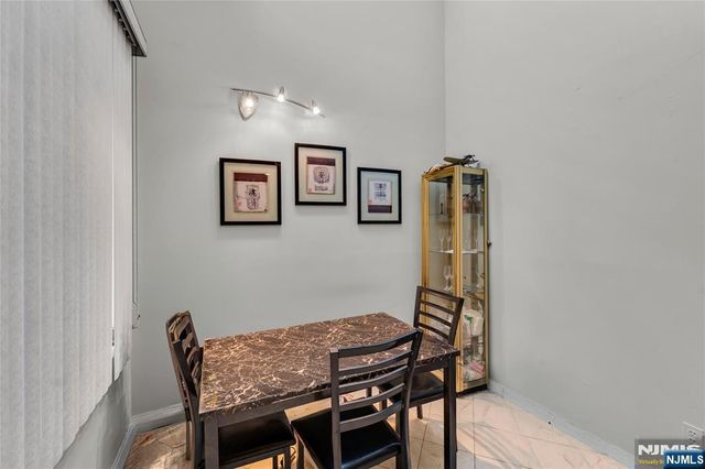 8C Cove Lane, North Bergen, NJ 07047