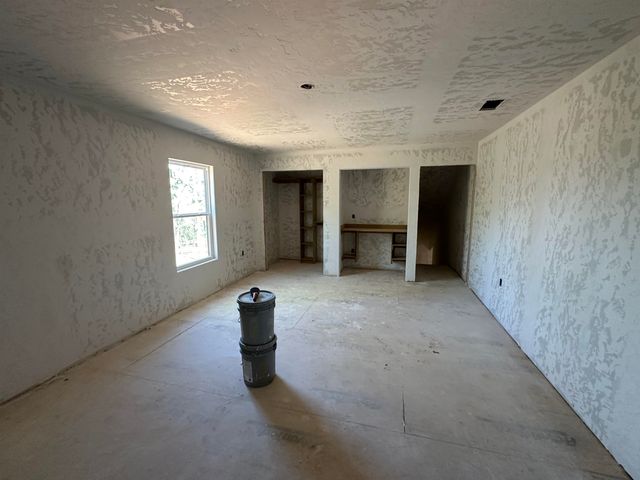 2640 Bobwhite Rd, Gilmer, TX 75645