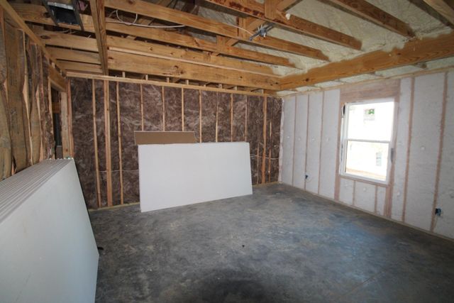 2640 Bobwhite Rd, Gilmer, TX 75645