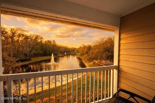 7701 TIMBERLIN PARK Boulevard 732, Jacksonville, FL 32256