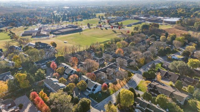 909 Hemlock Drive, Verona, WI 53593