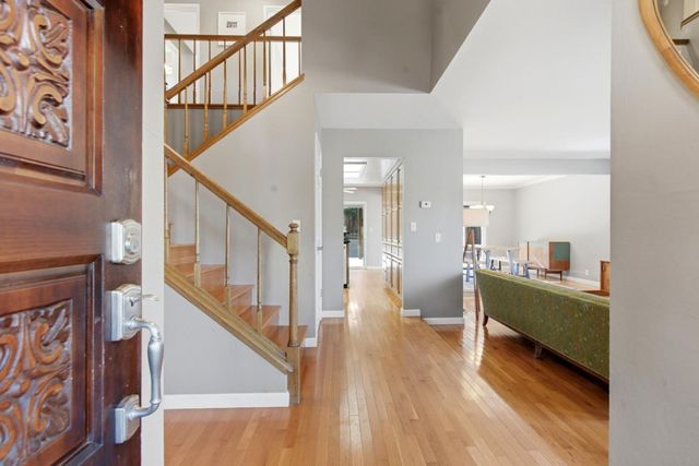 90 Lang Court, San Juan Bautista, CA 95045