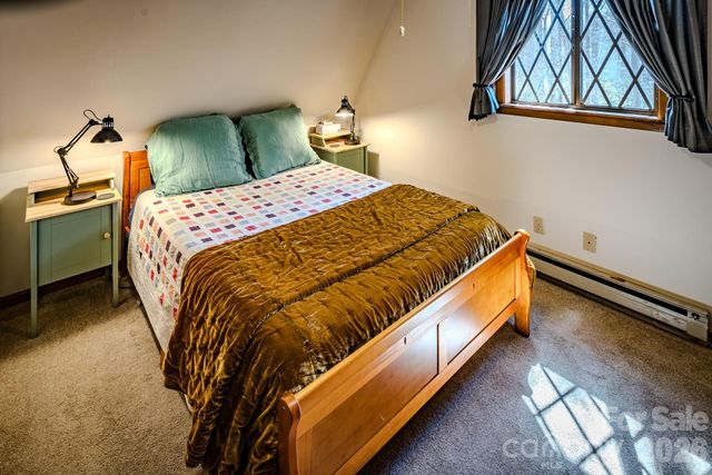 20 Lady Slipper Loop, Newland, NC 28657