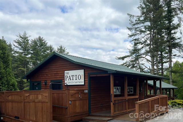 20 Lady Slipper Loop, Newland, NC 28657