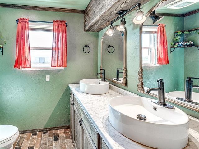 9620 N Calumet Road, Calumet, OK 73014