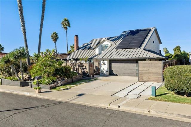 2718 Socorro Lane, Carlsbad, CA 92009