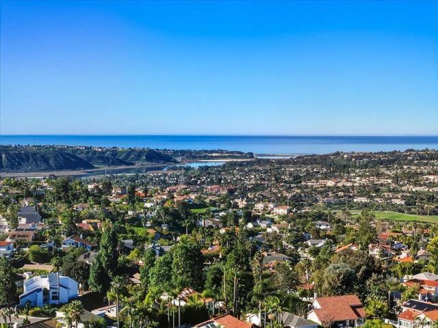 2718 Socorro Lane, Carlsbad, CA 92009