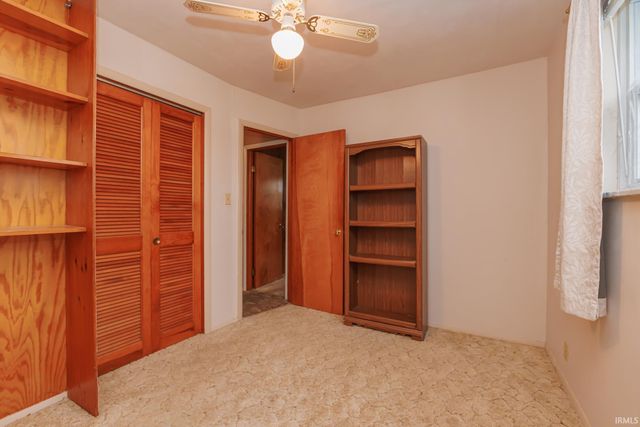 10708 N Mansfield Drive, Muncie, IN 47303