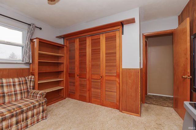 10708 N Mansfield Drive, Muncie, IN 47303