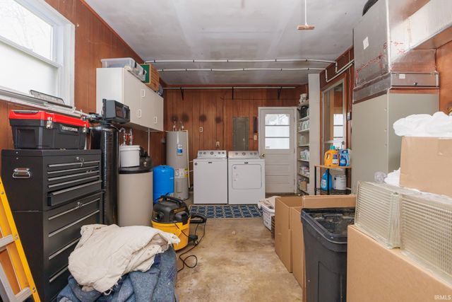 10708 N Mansfield Drive, Muncie, IN 47303