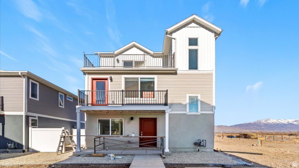 13 N JORDAN RIVER WAY, Saratoga Springs, UT 84045