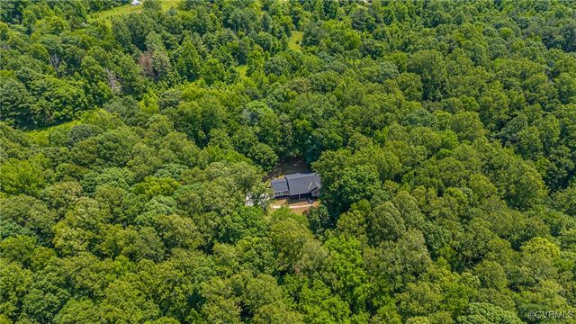11307 Laurel Rd, New Kent, VA 23124