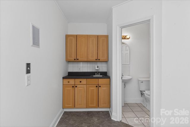 655 Powder Horn Lane, Indian Trail, NC 28079