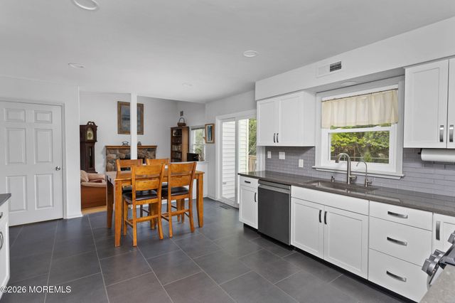 3 Henry Marshall Drive, Trenton, NJ 08620