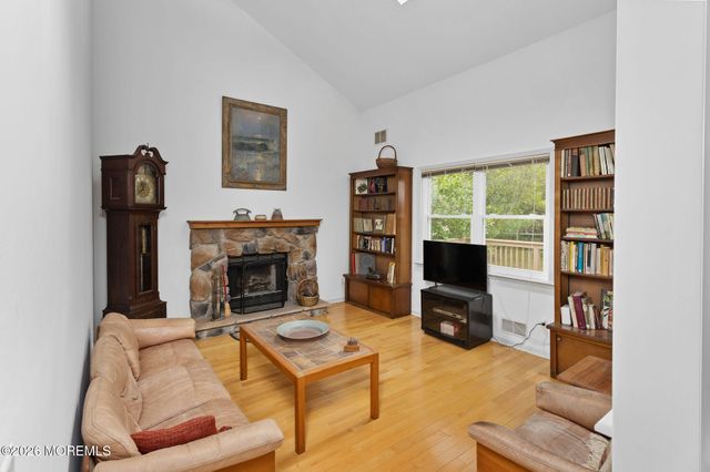 3 Henry Marshall Drive, Trenton, NJ 08620