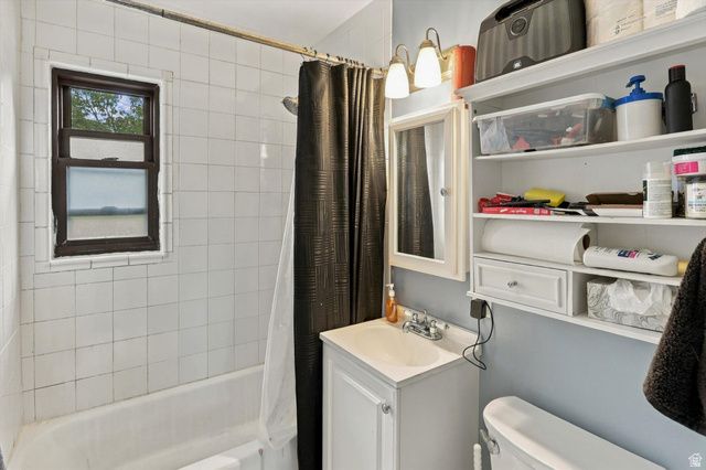 4328 S 225 E, Washington Terrace, UT 84405