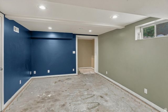 4328 S 225 E, Washington Terrace, UT 84405