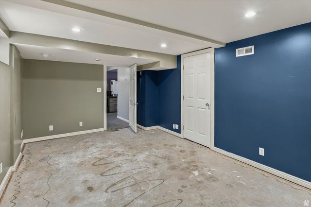 4328 S 225 E, Washington Terrace, UT 84405