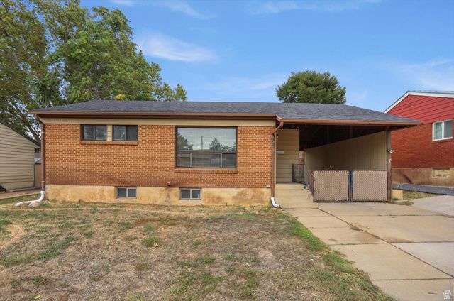 4328 S 225 E, Washington Terrace, UT 84405