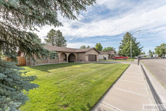 559 Tyson Avenue, Idaho Falls, ID 83401