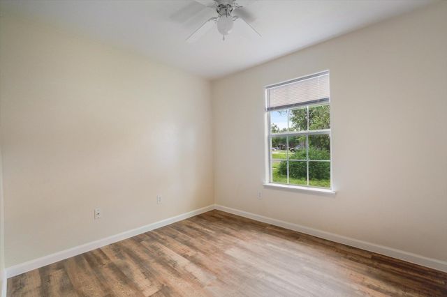 1500 Clyde ST, San Marcos, TX 78666