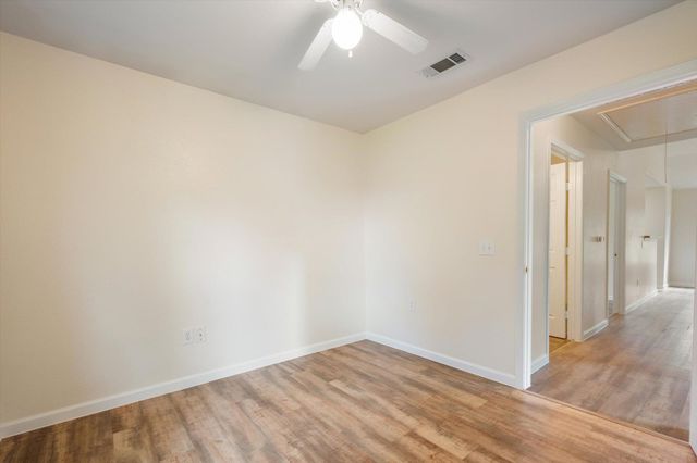 1500 Clyde ST, San Marcos, TX 78666