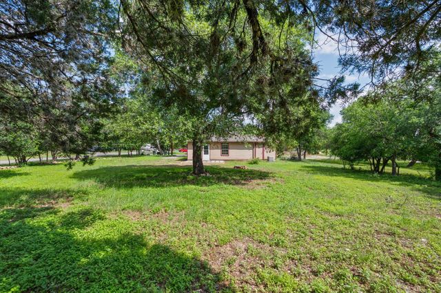 1500 Clyde ST, San Marcos, TX 78666