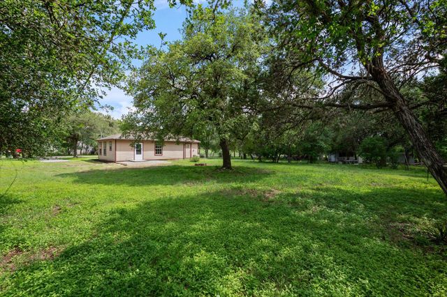 1500 Clyde ST, San Marcos, TX 78666