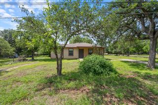 1500 Clyde ST, San Marcos, TX 78666
