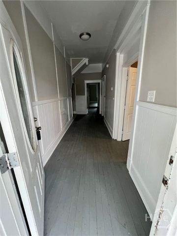 806 E Park Avenue, Savannah, GA 31401