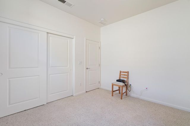 10525 Lake Point Ave, Stockton, CA 95219