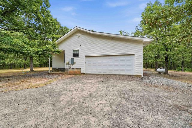 68 Tanner Dr, Bigelow, AR 72016