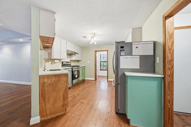 68 Tanner Dr, Bigelow, AR 72016