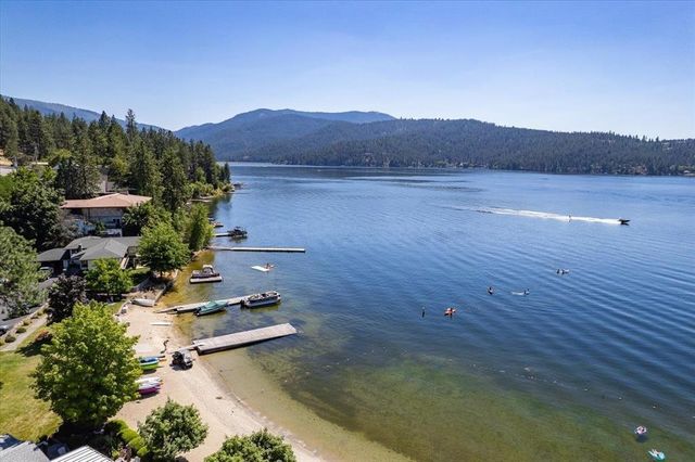 208 S NEYLAND St, Liberty Lake, WA 99019