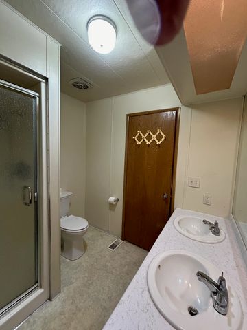 208 S NEYLAND St, Liberty Lake, WA 99019