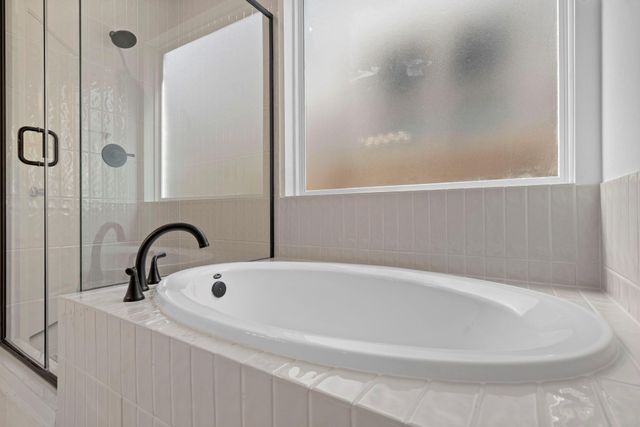 10927 Middle Ridge Drive, Missouri City, TX 77459