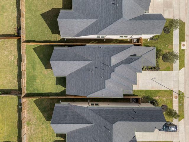 10927 Middle Ridge Drive, Missouri City, TX 77459