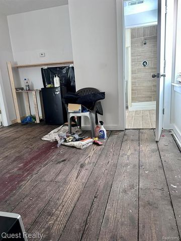 11843 Evanston Street, Detroit, MI 48213