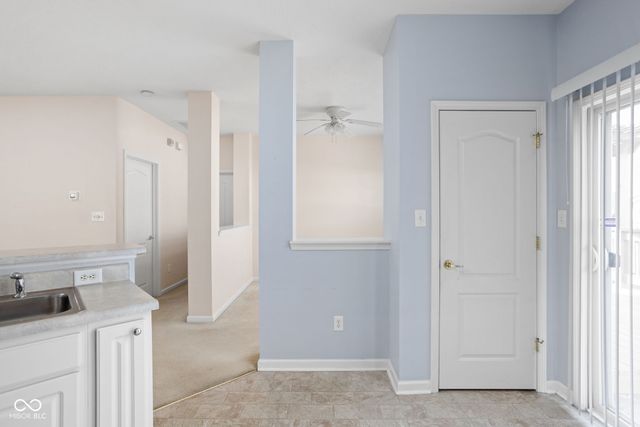 1450 Colony Park Drive, Greenwood, IN 46143