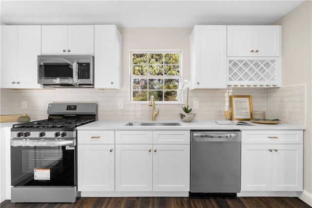 6856 Hill Creek Cove, Lithonia, GA 30058