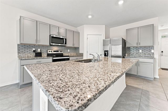 33367 APRICOT TREE COURT, Wesley Chapel, FL 33543