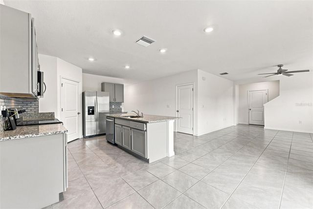 33367 APRICOT TREE COURT, Wesley Chapel, FL 33543
