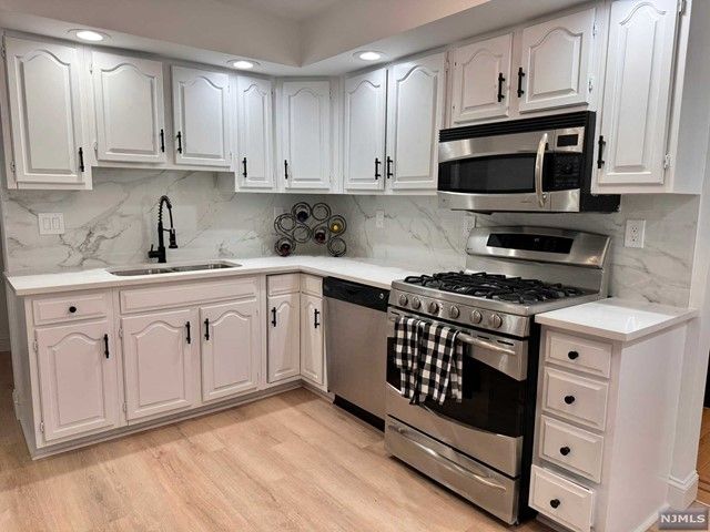238 Howland Avenue, River Edge, NJ 07661