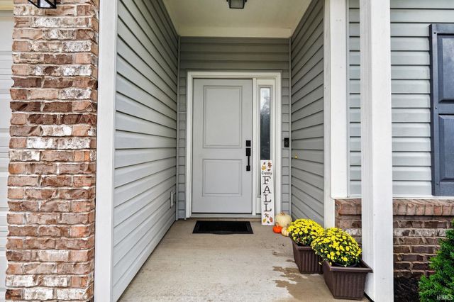 926 Kingrail Drive, West Lafayette, IN 47906