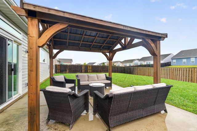 926 Kingrail Drive, West Lafayette, IN 47906