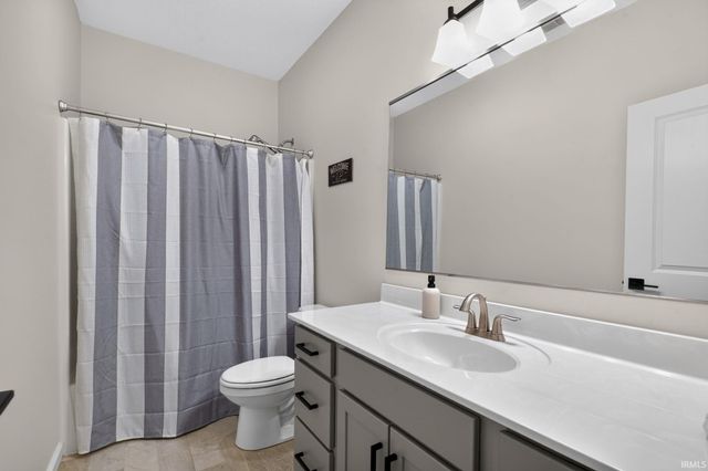 926 Kingrail Drive, West Lafayette, IN 47906