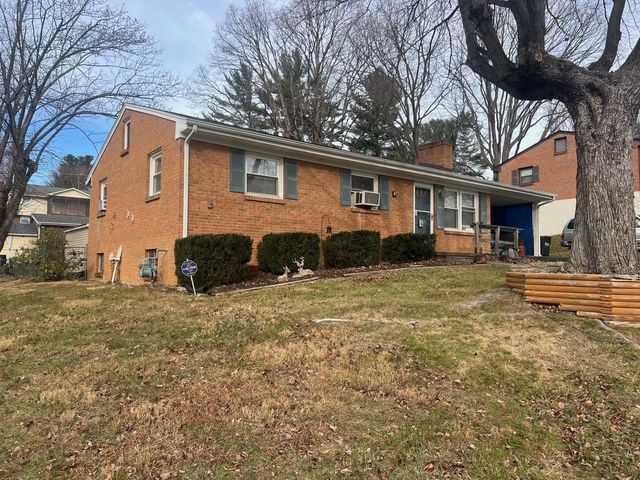 84 HUDSON AVE, Staunton, VA 24401