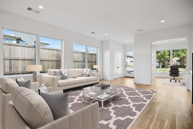 5600 Ellsworth Avenue, Dallas, TX 75206