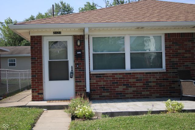 2121 Main Street, Beech Grove, IN 46107