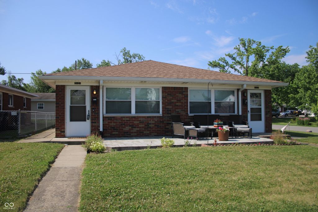 2121 Main Street, Beech Grove, IN 46107